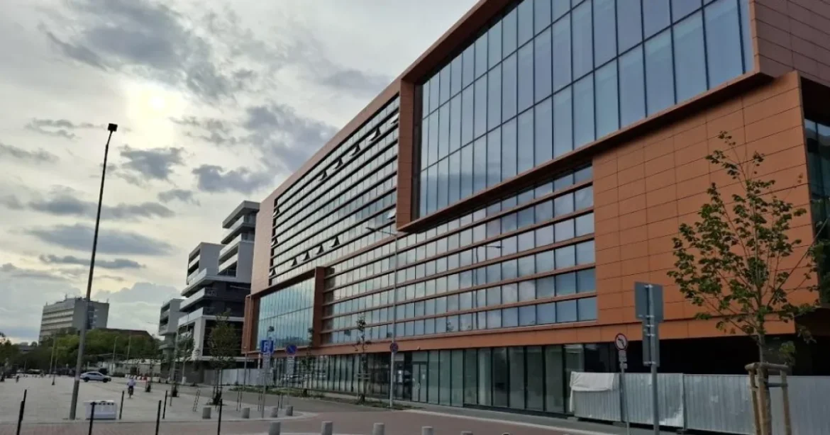 A Bayer Construct bevétele már a kormányváltás előtt bezuhant