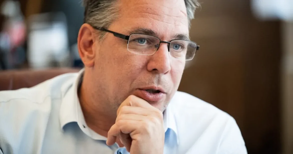 Egernek több mint 16 millióval tartozik Mirkóczki Ádám volt polgármester cége