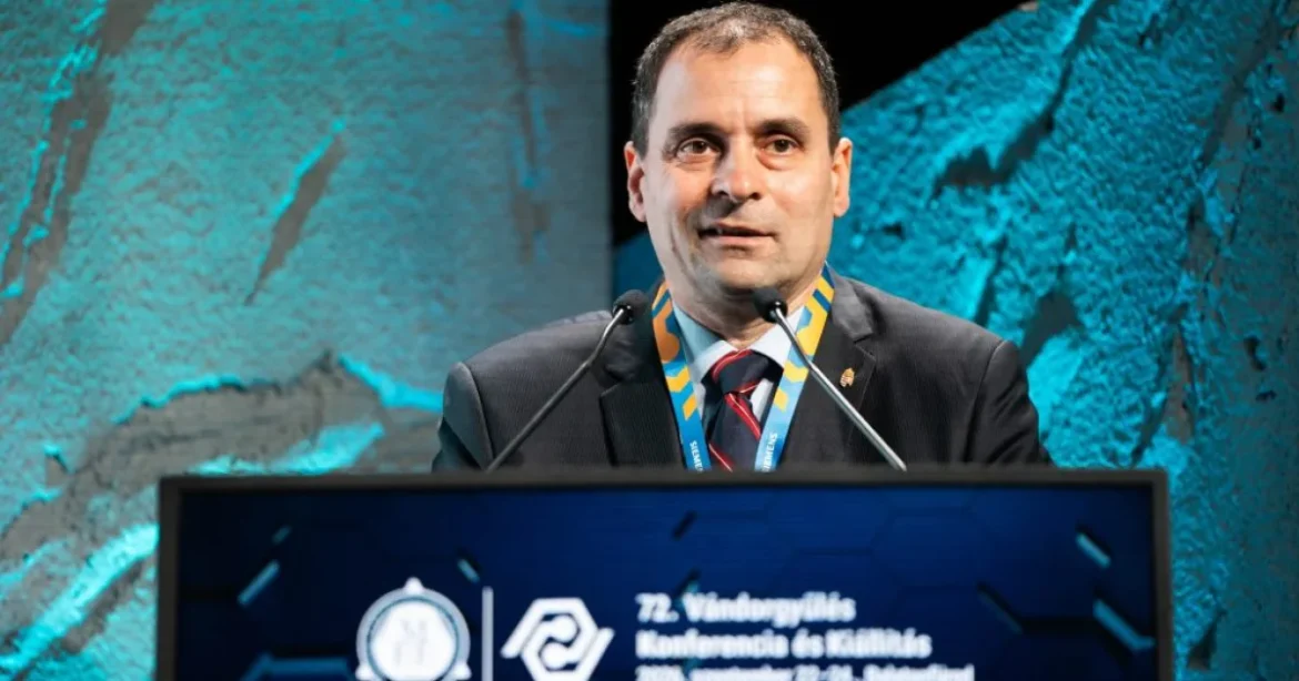 Lemondott az energiáért felelős államtitkár az MVM igazgatósági elnöki posztjáról is