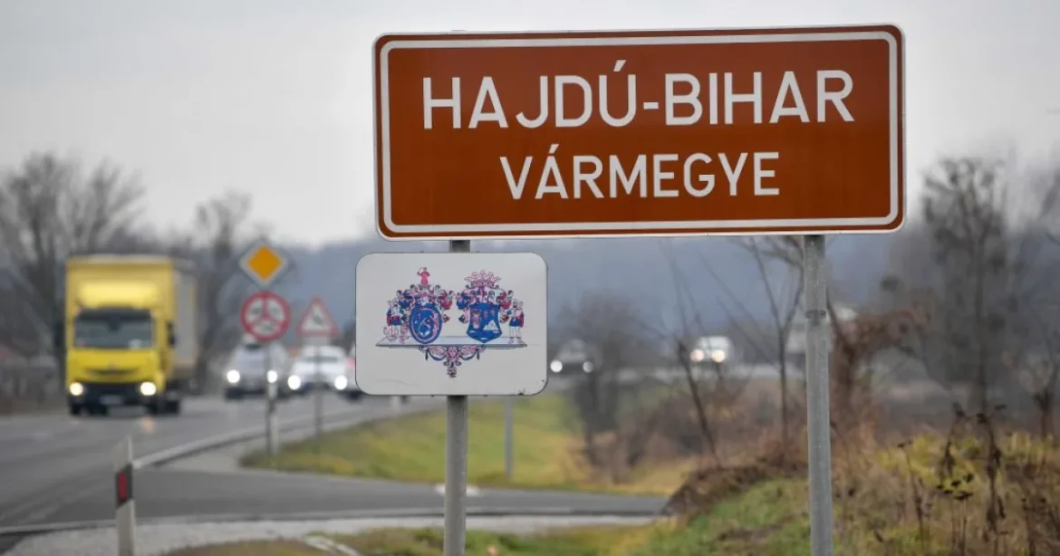 Nem cserélik le mindenhol a vármegyei táblákat