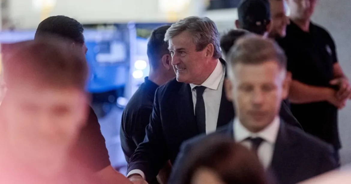 Rezsicsökkentés fenntartása, támogatás kiterjesztése újabb csoportokra